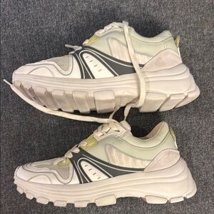 Zara White and Gray Athletic Shoes